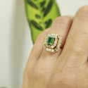 ANILLO ORO CON ESMERALDA COLOMBIANA